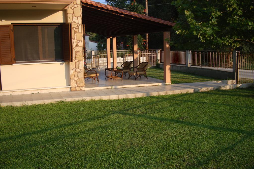 Villa Elva Asprovalta Esterno foto